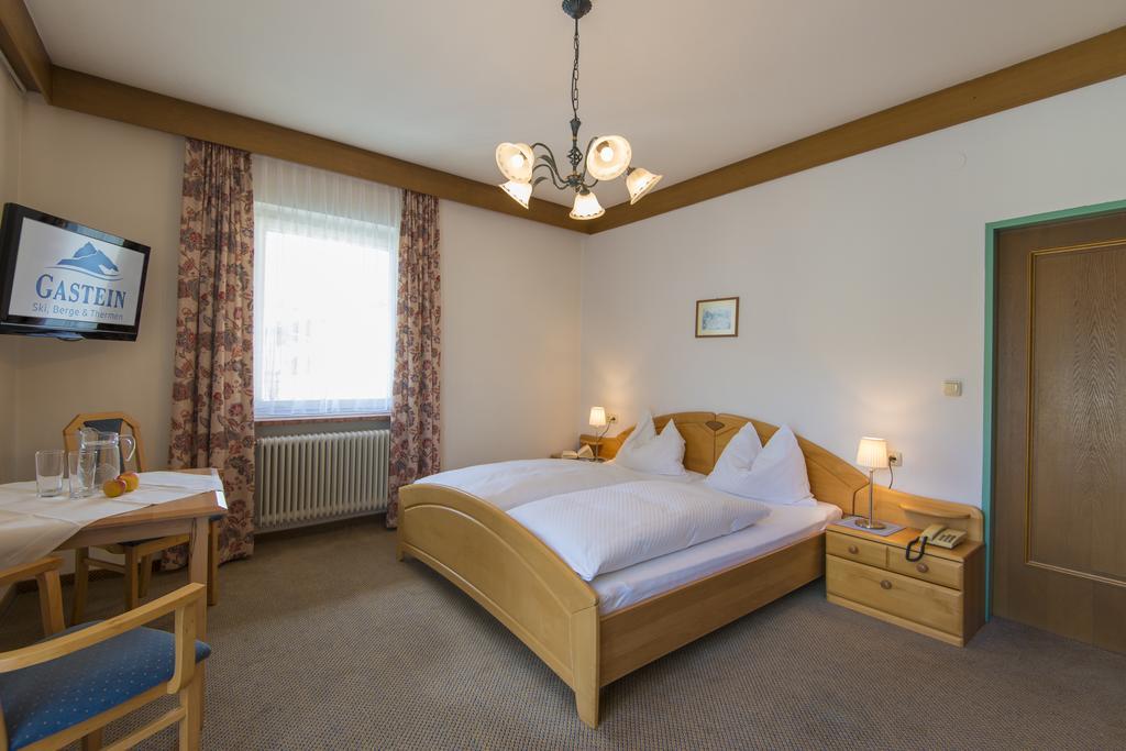 Haus Friedrichsburg - Bergbahnen Von Mai Bis November Inklusive Hotel Bad Hofgastein Phòng bức ảnh
